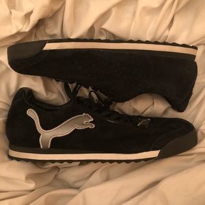 Black Puma Roma